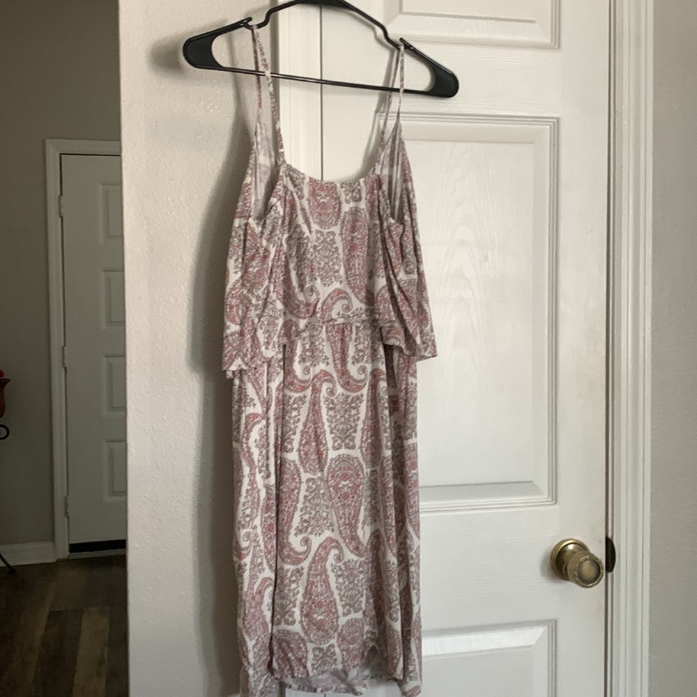 Dress - Picture 3 of 3